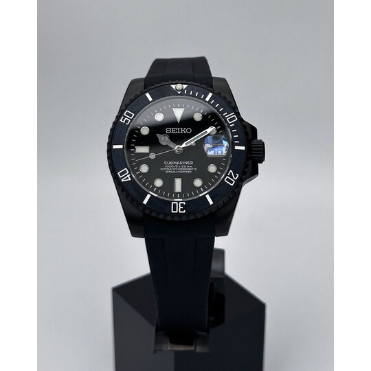 Custom Seiko Mod • Matte Black Submariner Carbon Bezel • 40mm
